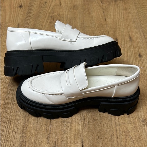 White Chunky Loafers Flats & Loafers - Picture 3 of 7